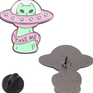 ufo cat pin