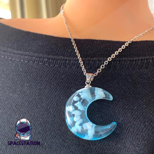 cloud moon shape necklace