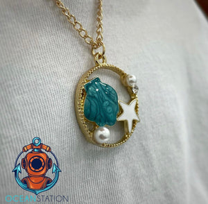 sea shell and star necklace