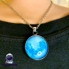 Load image into Gallery viewer, Moon Necklace ( Glow In The Dark )
