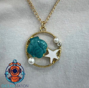 sea shell and star necklace